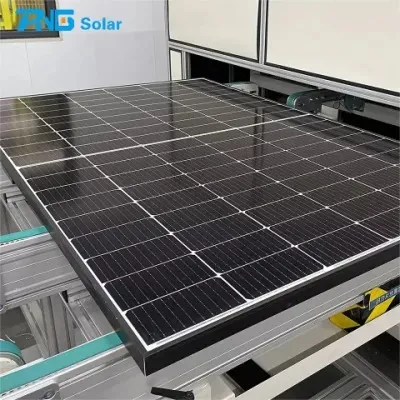PNG 580W 585W Hot Selling Models with OEM Free Service Solar Panel Topcon