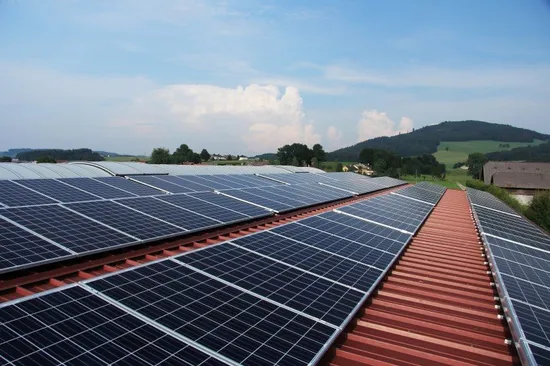 Low Price China IEC 61215/61730 PNG or OEM Monocrystalline Perc Solar Panel